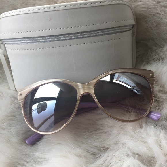 Dior Accessories - Dior purple butterfly sunglasses les marquises